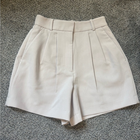 Abercrombie & Fitch Pants - Abercrombie Curve Sloan Tailored Shorts